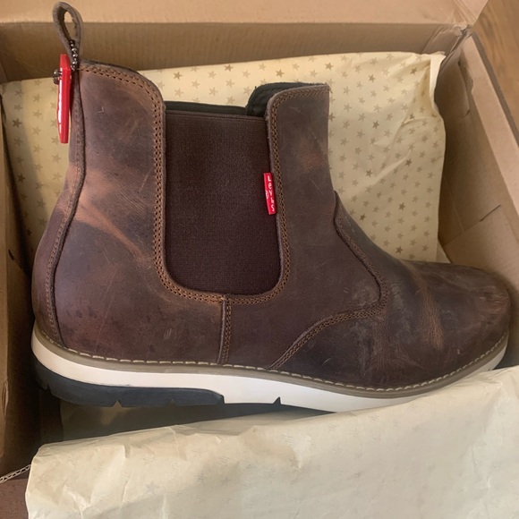 Mens Levis Chelsea Logger Boots Size 3 